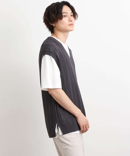 a.v.v（アーヴェヴェ）の「【洗濯機で洗える/2SET】透かし編ニットベスト（レイヤードカットソー付き）（ベスト・メンズ・オレンジ/アイボリー/チャコールグレー・46/44/48/50）」の18枚目の写真