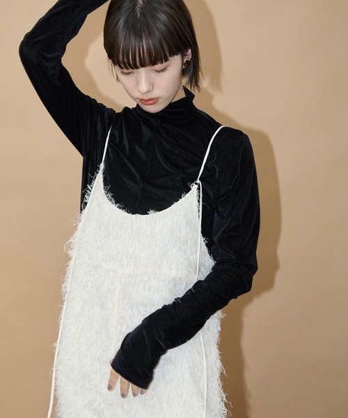 THE YOn（ザヨン）の「ヘアリーシャギーキャミワンピース（ワンピース・レディース・アイボリー/ブラック・FREE）」の17枚目の写真