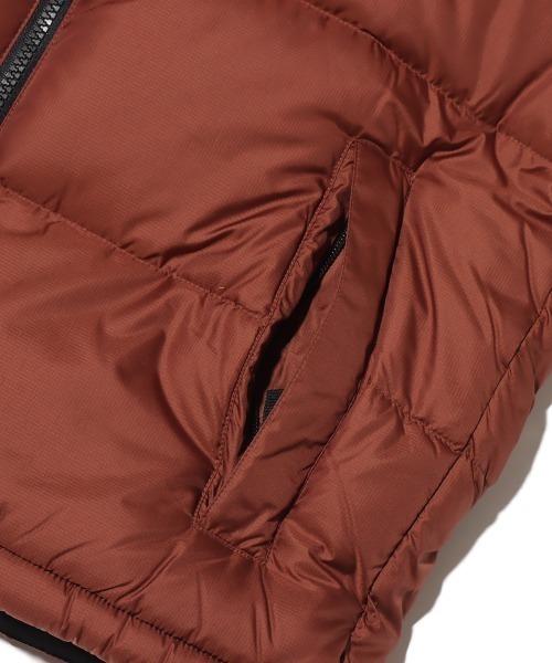 THE NORTH FACE（ザノースフェイス）の「THE NORTH FACE SHORT NUPTSE JACKET / ザ・ノース・フェイス ショート ヌプシ ジャケット（ダウンジャケット/コート・レディース・ブラック/ブラウン/ピンク/ブルー・L/S/M/XL）」の12枚目の写真