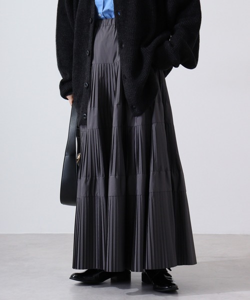 hunch（ハンチ）の「大好評の為ブラック増産決定！ hunch プリーツティアードスカート（スカート・レディース・ブラック/カーキ/プラム/グレー/ライトカーキ/グリーン/オフホワイト・FREE）」の4枚目の写真