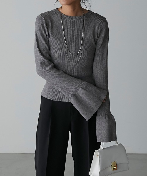 Anss.me（アンスミー）の「【Anss.me】クルーネックフレアスリーブリブニット（ニット/セーター・レディース・グレイッシュベージュ/グレー/ブラック/アイボリー・FREE）」の9枚目の写真