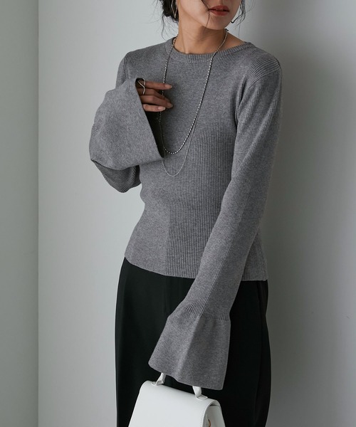 Anss.me（アンスミー）の「【Anss.me】クルーネックフレアスリーブリブニット（ニット/セーター・レディース・グレイッシュベージュ/グレー/ブラック/アイボリー・FREE）」の15枚目の写真