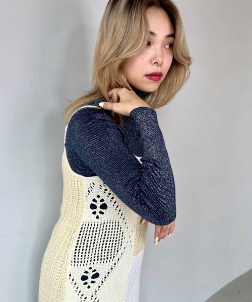 SANSeLF（サンセルフ）の「ラメタートルニットトップス【SANSeLF】 sanw23a047（ニット/セーター・レディース・ライトブルー/ブラック/ライトピンク/ダークグリーン/ネイビー/ライトベージュ・FREE）」の17枚目の写真