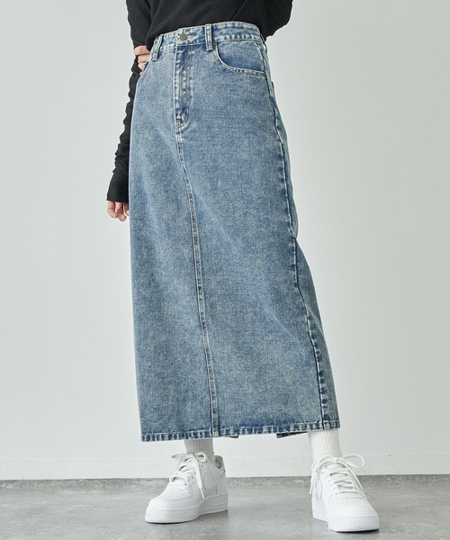 ANAP（アナップ）の「バックスリットロングスカート【セットアップ対応】（デニムスカート・レディース・スミクロ/ブラウン/ブルー・FREE）」の4枚目の写真