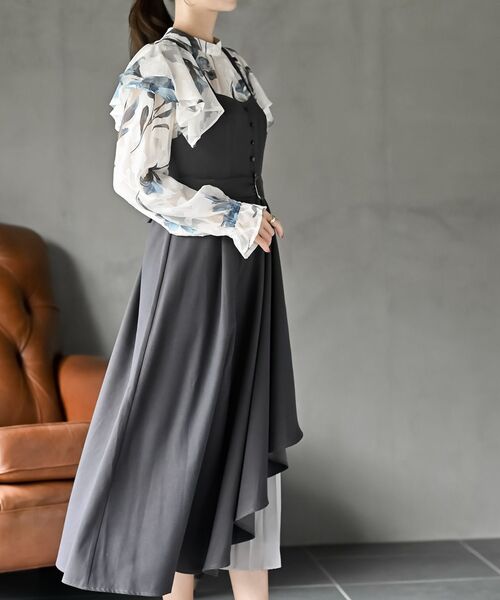 rps（アールピーエス）の「シフォンプリーツ切替Sスウェードジャン