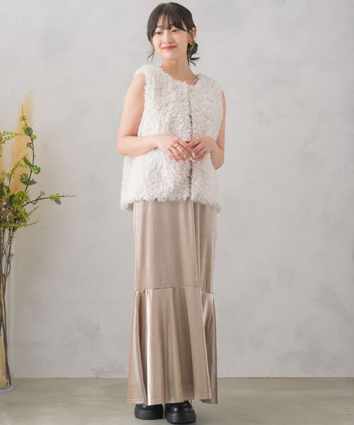 RETRO GIRL（レトロガール）の「ミックスファーベスト（ベスト・レディース・アイボリー/ライトグレー/ブラウン・FREE）」の9枚目の写真