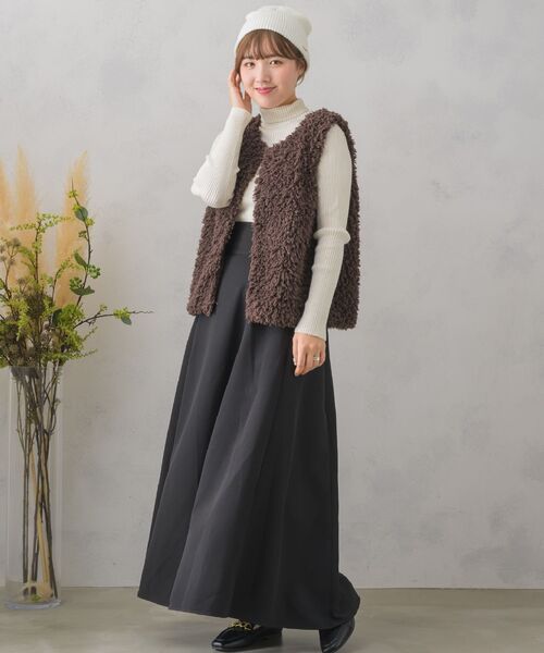 RETRO GIRL（レトロガール）の「ミックスファーベスト（ベスト・レディース・アイボリー/ライトグレー/ブラウン・FREE）」の15枚目の写真