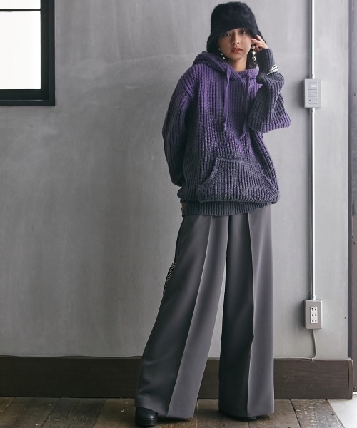 GEVS.（ジェイヴィス）の「＜大きいサイズ＞ リラックスワイドパンツ GEVS.（スラックス・レディース・チャコール/レッド・L/LL/3L/4L/5L）」の21枚目の写真