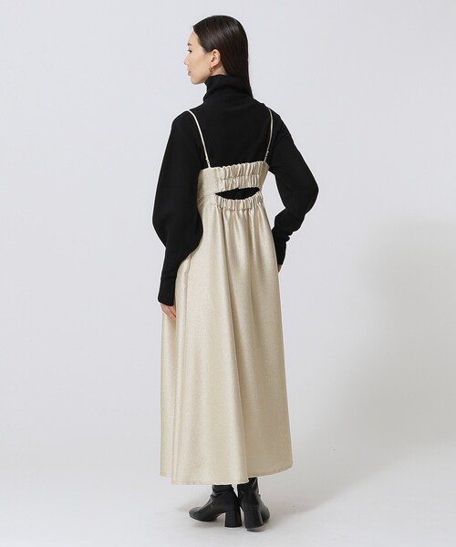 GALLEST（ギャレスト）の「メタリックキャミワンピース（ワンピース・レディース・ダークグレー/サンドベージュ・38）」の9枚目の写真