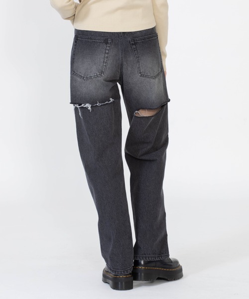 X-girl（エックスガール）の「BACK SLIT DENIM PANTS（デニムパンツ・レディース・ブラック/ライトインディゴブルー・M/S/XS）」の2枚目の写真