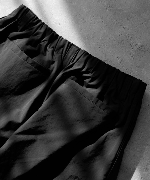 【RUUBON】nylon drawstring pants / ナイロン ドロストパンツ（スラックス）｜RUUBON（ルーボン）