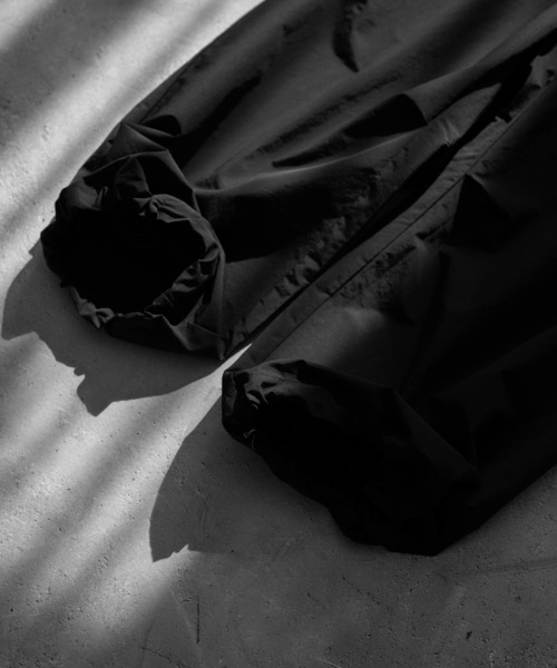 【RUUBON】nylon drawstring pants / ナイロン ドロストパンツ（スラックス）｜RUUBON（ルーボン）