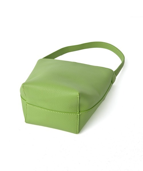 marjour(マージュール)の「MINIMAL DAILY TOTE(MINI)(トートバッグ・レディース・グリーン/ブラック・FREE)」の12枚目の写真
