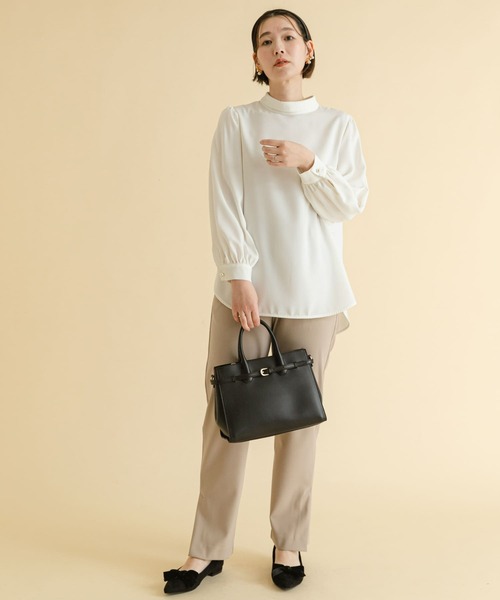 F by ROSSO（エフバイロッソ）の「F by ROSSO　サイドパールハイネックブラウス（シャツ/ブラウス・レディース・ブラック/オフホワイト・FREE）」の8枚目の写真