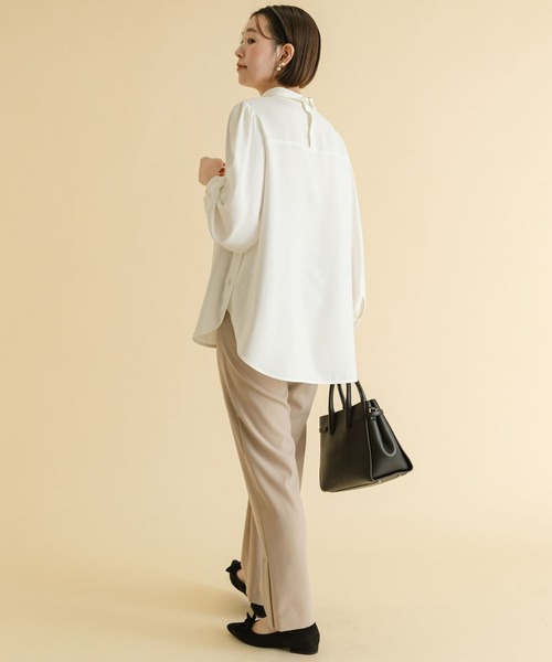 F by ROSSO（エフバイロッソ）の「F by ROSSO　サイドパールハイネックブラウス（シャツ/ブラウス・レディース・ブラック/オフホワイト・FREE）」の9枚目の写真