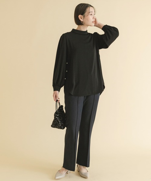 F by ROSSO（エフバイロッソ）の「F by ROSSO　サイドパールハイネックブラウス（シャツ/ブラウス・レディース・ブラック/オフホワイト・FREE）」の14枚目の写真