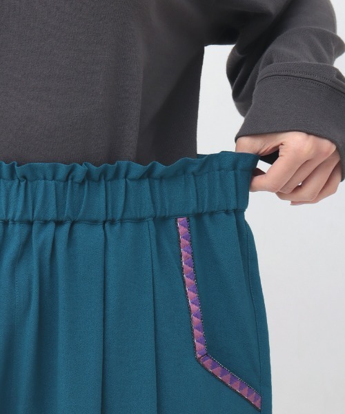 チチカカ（チチカカ）の「エッグタックパンツ（その他パンツ・レディース・ベージュ/ブラック/カーキ/ターコイズブルー/マスタード・LARGE/MEDIUM）」の21枚目の写真