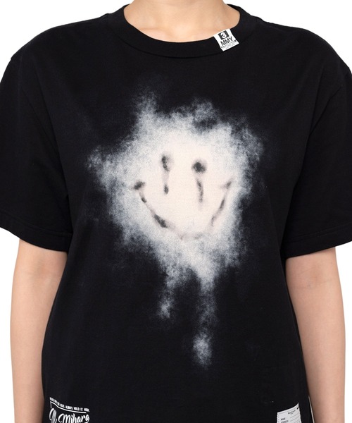 Maison MIHARA YASUHIRO（メゾンミハラヤスヒロ）の「Smily Face