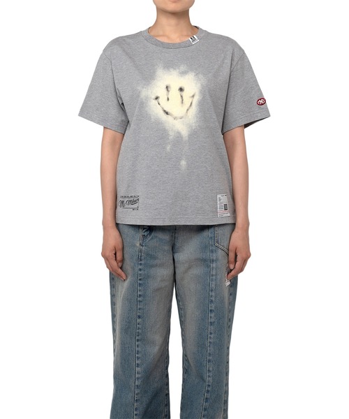 Maison MIHARA YASUHIRO(メゾンミハラヤスヒロ)の「Smily Face Printed T-shirt(Tシャツ/カットソー・レディース・ホワイト/ブラック/グレー・36/38/40)」の5枚目の写真