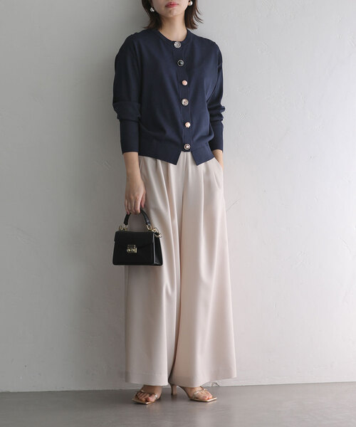 La TOTALITE(ラトータリテ)の「【TORRAZZO DONNA/トラッゾドンナ】shell bijou cardigan(カーディガン/ボレロ・レディース・ネイビー/ブルー系その他/ピンク・FREE)」の6枚目の写真