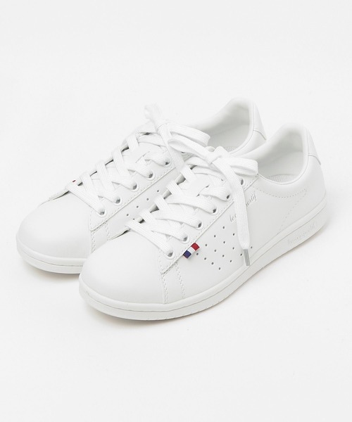 le coq sportif(ルコックスポルティフ)の「WEB限定/ルコックラローラン軽量スニーカー/110633(スニーカー・レディース・ホワイト×シルバー/ホワイト×グレー/ブラック・LARGE/MEDIUM)」の1枚目の写真