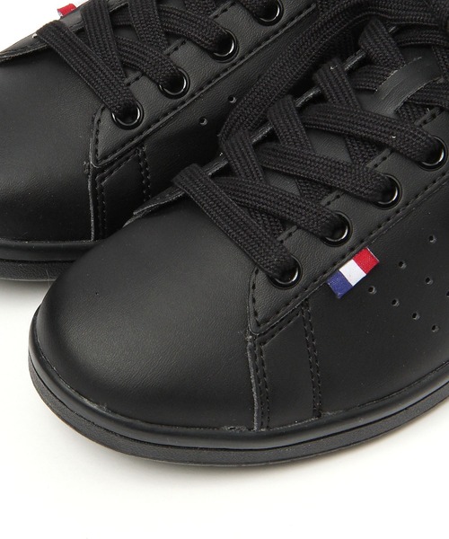le coq sportif(ルコックスポルティフ)の「WEB限定/ルコックラローラン軽量スニーカー/110633(スニーカー・レディース・ホワイト×シルバー/ホワイト×グレー/ブラック・LARGE/MEDIUM)」の8枚目の写真