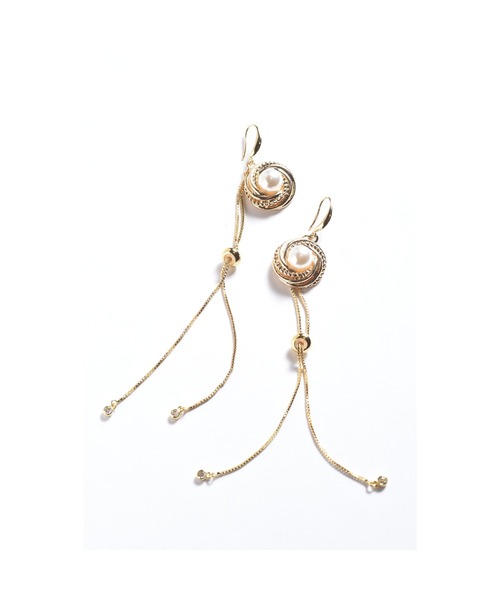 tone(トーン)の「【Astyle】pearlgoldチェーンステンレスピアス(MA)(ピアス(両耳用)・レディース・ゴールド・FREE)」の1枚目の写真