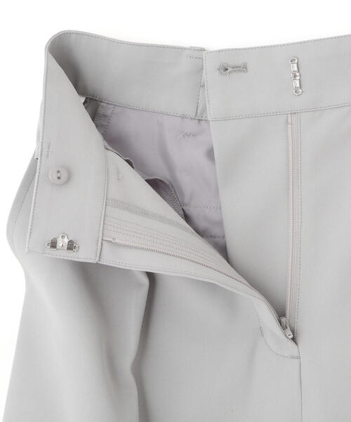 NATURAL BEAUTY BASIC（ナチュラルビューティーベーシック）の「◇２ＷＡＹカーゴパンツ（カーゴパンツ・レディース・オフホワイト/グレー/ブラック・MEDIUM/SMALL）」の18枚目の写真