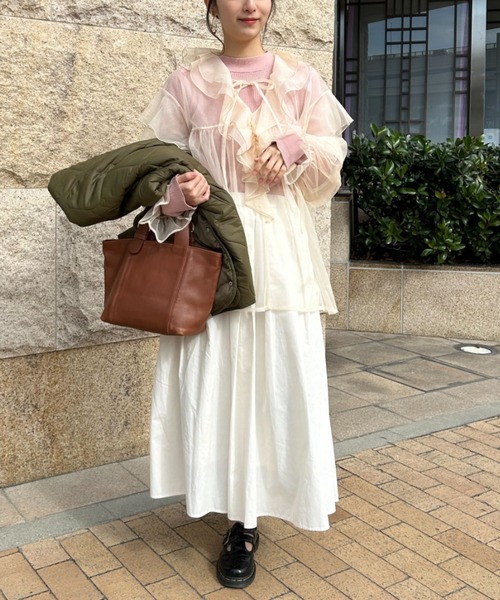 zootie（ズーティー）の「【日常も、オケージョン もトレンドライクに。】 チュール ブラウス ボリュームフリル グリッターオーガンジー デコラティブブラウス 2024ss 新作アイテム（シャツ/ブラウス・レディース・ブラウン/グレー/アイボリー・M）」の6枚目の写真