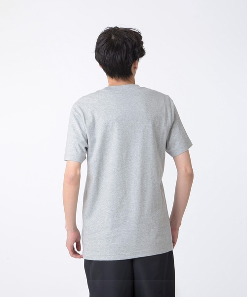 NEW BALANCE(ニューバランス)の「New Balance Stacked Logo ショートスリーブTシャツ(Tシャツ/カットソー・メンズ・ブラック/ネイビー/ホワイト/ライトグレー/レッド・SMALL/MEDIUM/LARGE/X-LARGE/XX-LARGE/XXX-LARGE)」の13枚目の写真