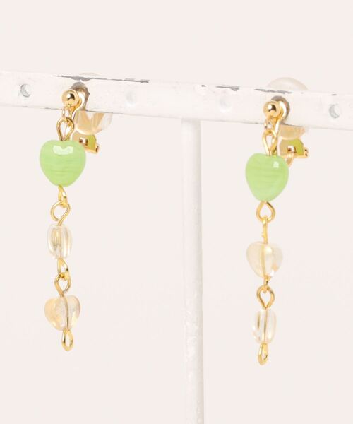 tone(トーン)の「【Occhocochoi】Heart bees earring(MA)(イヤリング・レディース・ゴールド・FREE)」の1枚目の写真