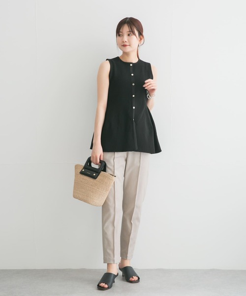 URBAN RESEARCH ROSSO WOMEN（アーバンリサーチ　ロッソ）の「ウォッシャブルイージーテーパードパンツ（その他パンツ・レディース・ブラック/グレー系その他/イエロー系その他・FREE）」の5枚目の写真