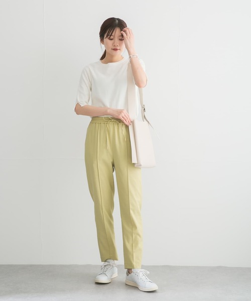 URBAN RESEARCH ROSSO WOMEN（アーバンリサーチ　ロッソ）の「ウォッシャブルイージーテーパードパンツ（その他パンツ・レディース・ブラック/グレー系その他/イエロー系その他・FREE）」の13枚目の写真