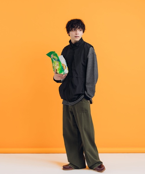 MUHET（ミュエータ）の「ポケットナイロンベスト（ベスト・レディース・ブラック/グレー・MEDIUM/X-LARGE）」の16枚目の写真