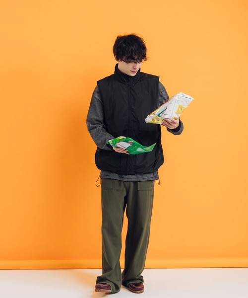 MUHET（ミュエータ）の「ポケットナイロンベスト（ベスト・レディース・ブラック/グレー・MEDIUM/X-LARGE）」の14枚目の写真