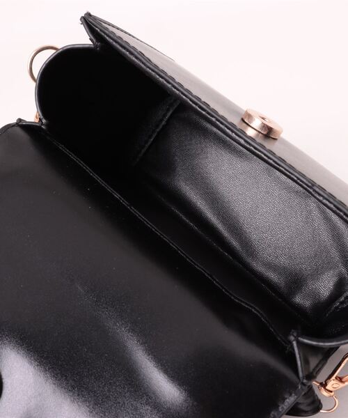 STYLEBLOCK(スタイルブロック)の「リボン付き2WAYミニショルダーバッグ(ショルダーバッグ・レディース・ホワイト/ライトブラウン/ブラック/カーキ/ダークブラウン・FREE)」の16枚目の写真