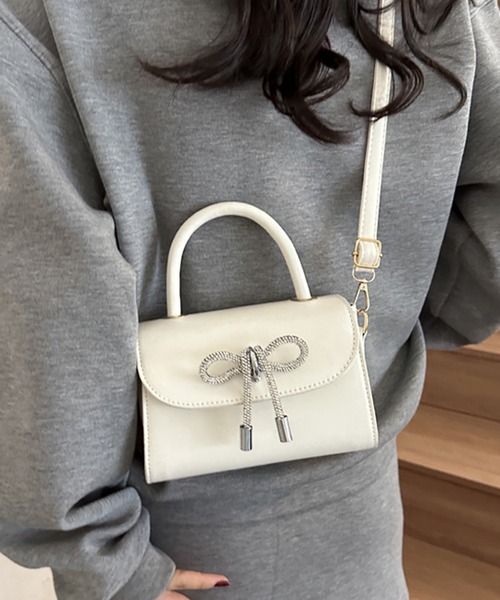STYLEBLOCK(スタイルブロック)の「リボン付き2WAYミニショルダーバッグ(ショルダーバッグ・レディース・ホワイト/ライトブラウン/ブラック/カーキ/ダークブラウン・FREE)」の2枚目の写真