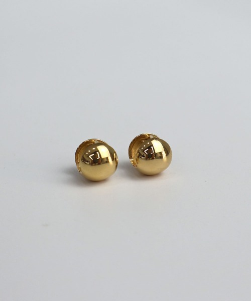 CEMONEMO(セモネモ)の「【金属アレルギー対応】 ワンタッチ ミニ ボールピアス / サージカルステンレス 316L(ピアス(両耳用)・レディース・シルバー/ゴールド・FREE)」の7枚目の写真