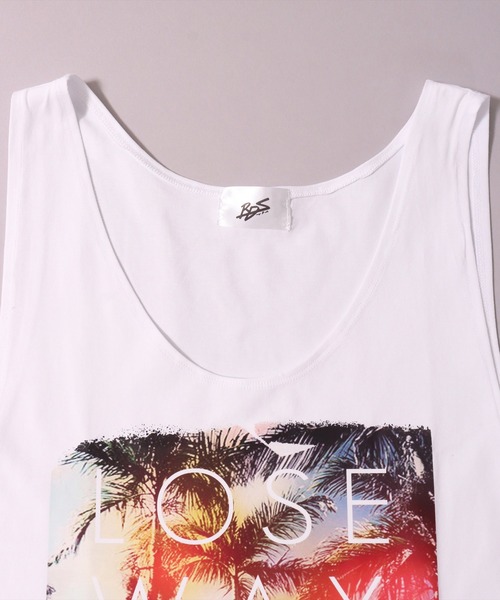 BAYBLO（ベイブロ）の「(BB)【ユニセックス】サマー グラフィック ストレッチ タンクトップ（タンクトップ・メンズ・ベージュ/ブラック/オフホワイト・LARGE/MEDIUM）」の17枚目の写真