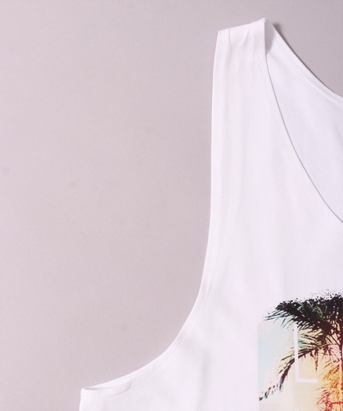 BAYBLO（ベイブロ）の「(BB)【ユニセックス】サマー グラフィック ストレッチ タンクトップ（タンクトップ・メンズ・ベージュ/ブラック/オフホワイト・LARGE/MEDIUM）」の19枚目の写真