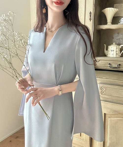 Meiru（メイル）の「スリットスリーブマーメイドワンピース