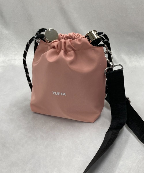 LYN Monet S ェーン ミニ ホーボーバッグ ショルダーバッグ 巾着 LYN Monet S ェーン ミニ ホーボーバッグ ショルダーバッグ 巾着