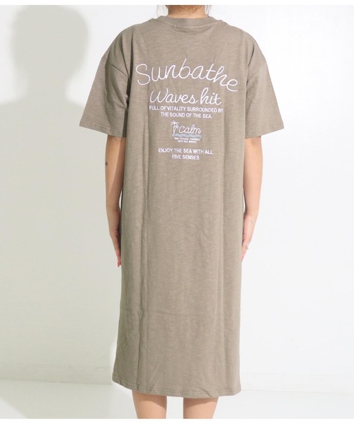 anap mimpi（アナップミンピ）の「刺繍 メッセージ ユッタリ スラブ 半袖 Tシャツ ワンピース（ワンピース・レディース・ダークグレー/ベージュ・FREE）」の12枚目の写真