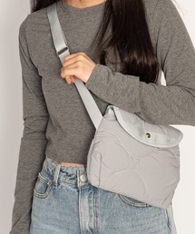 SVEC | キルティング 中綿 ショルダーバッグ(ショルダーバッグ)