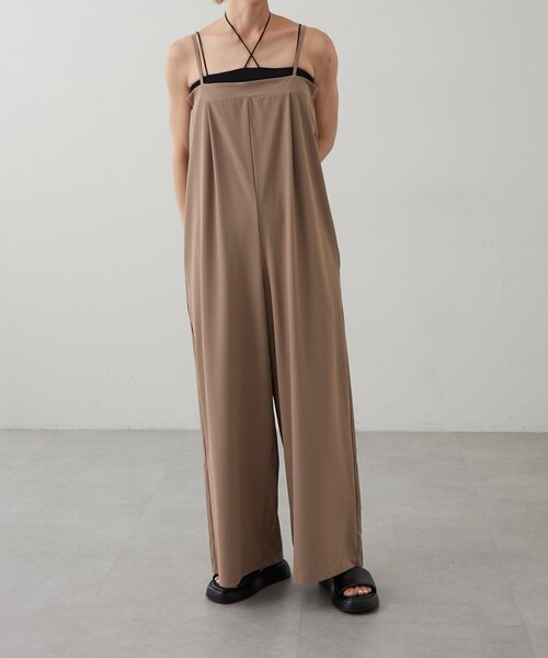earthy（アーシー）の「【UVカット・吸水速乾】キャミサロペット（サロペット/オーバーオール・レディース・ブラック/モカ・SMALL/MEDIUM）」の9枚目の写真