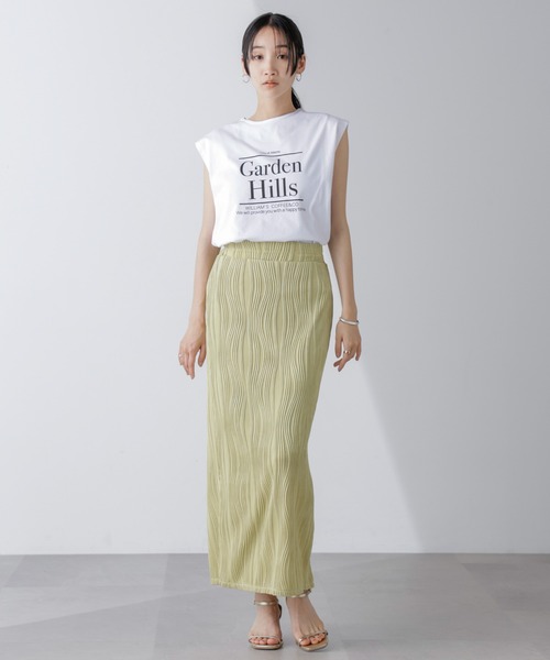 NANO universe(ナノユニバース)の「ウェーブリップルナロースカート(セットアップ可)(スカート・レディース・ライム/チャコール/ベージュ・FREE)」の19枚目の写真