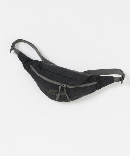 URBAN RESEARCH DOORS(アーバンリサーチドアーズ)の「GOLITE CLING UG(ボディバッグ/ウエストポーチ・メンズ・グリーン/グレー/ブラック・ONE)」の1枚目の写真