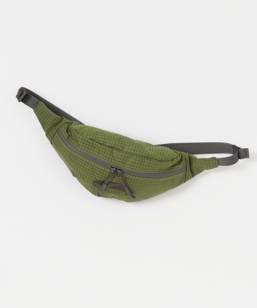 URBAN RESEARCH DOORS(アーバンリサーチドアーズ)の「GOLITE CLING UG(ボディバッグ/ウエストポーチ・メンズ・グリーン/グレー/ブラック・ONE)」の4枚目の写真