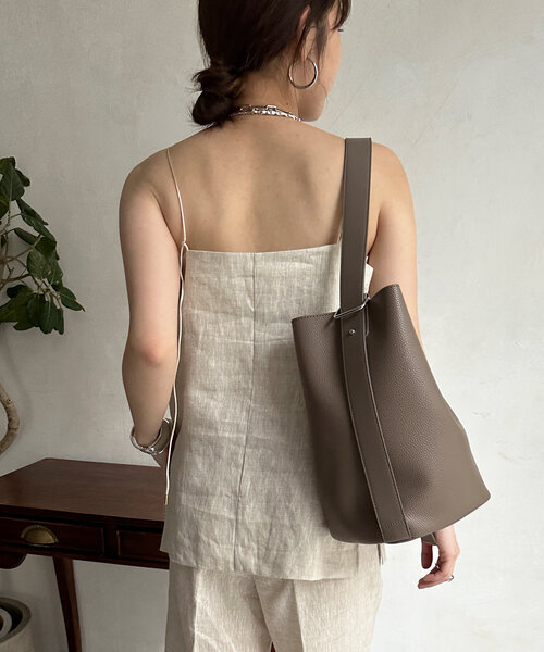 DouDou（ドゥドゥ）の「リネンキャミ（キャミソール・レディース・ベージュ/ブラウン・FREE）」の16枚目の写真