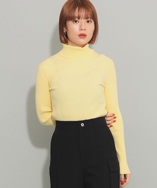 Ray BEAMS（レイビームス）の「14G リブ タートル ニット（ニット/セーター・レディース・ブラック/ピンク/ブルー/オフホワイト/イエロー/レッド・ONE SIZE）」の4枚目の写真